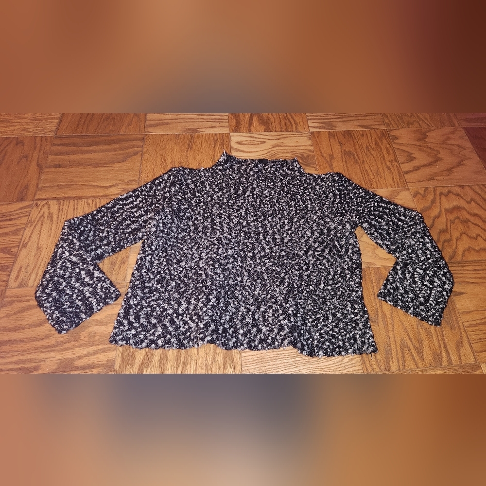 Los designs a head start Sweater  ( croptop)